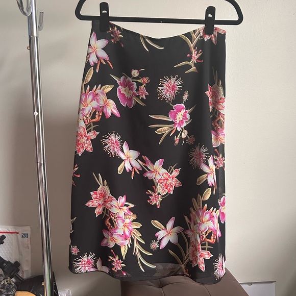 Floral Black Skirt VTG - Picture 1 of 5